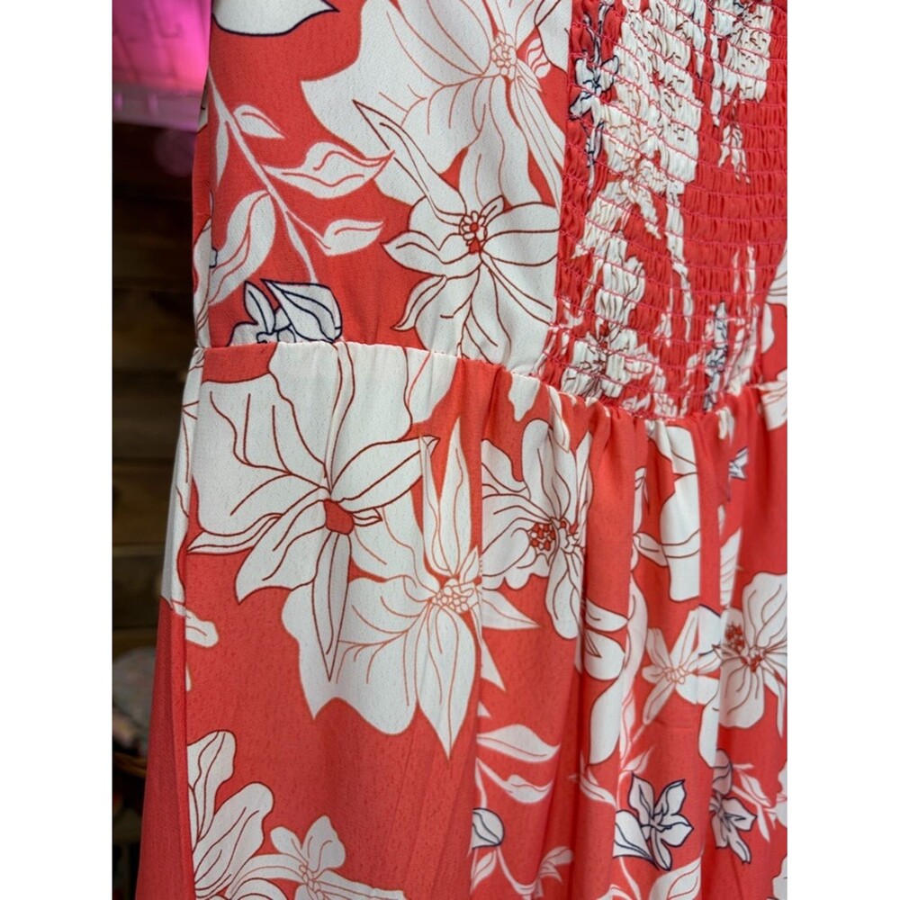 Floral pink and White Maxi Dress - Picture 7 of 13